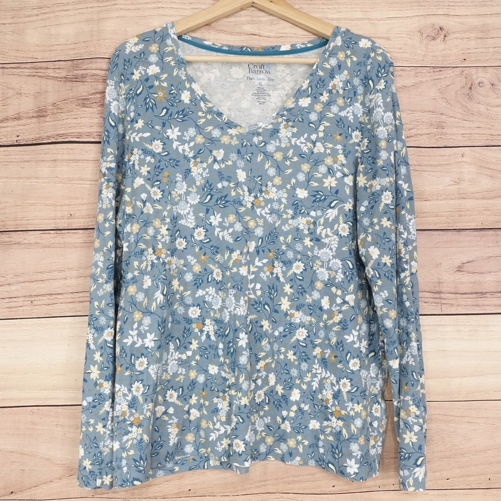 Croft & Barrow T-Shirt Womens XL Blue Floral V-Neck Long Sleeve Classic Tee Top